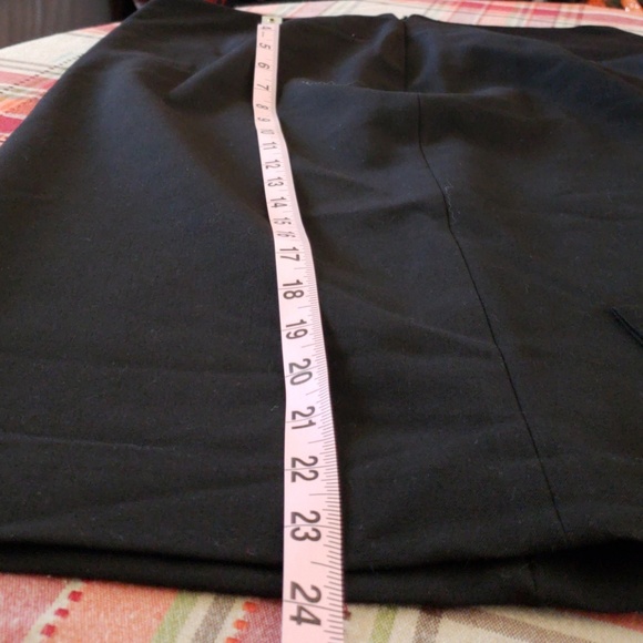 Rafaella size 10 skirt. Fully lined. - Picture 5 of 8